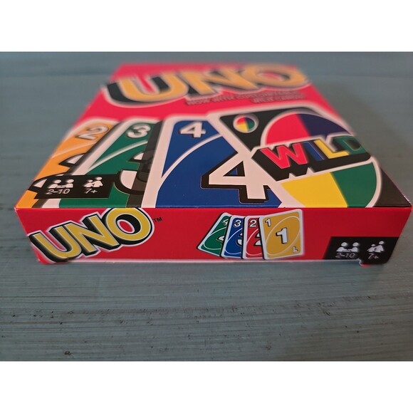 Mattel UNO Classic Card Game With Customizable Wild Cards Age 7+ 2-10 players - Picture 4 of 8